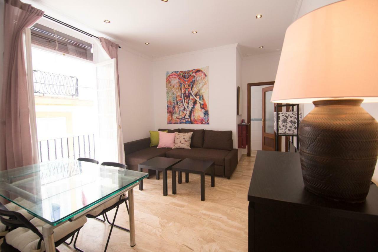 Extraordinario Piso Junto Playa Y En Pleno Centro *